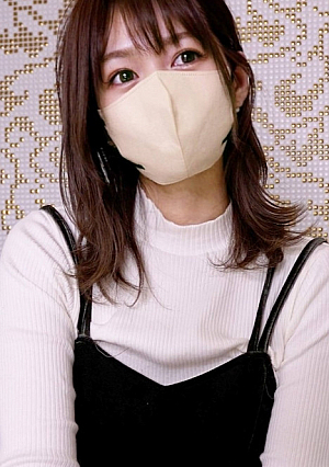 [4K bonus available over 80 minutes] Marunouchi worker, beautiful office lady with SS-class new graduate on a serious dangerous day, raw creampie without a condom, video of sexual activity over 80 minutes * Ends when sold out