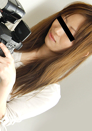 AV業界で働く女性新人ADにイタズラ！