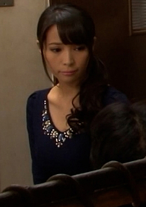 旦那の出張中に義父との禁断の関係に堕ちる巨乳美人妻愛する妻が義父の肉棒に見たこともない淫靡な表情でよがり狂う官能エロス