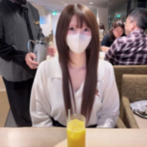 *Big clit [first/none] A pachinko clerk who is dependent on gambling and has no money and is ready to perform. He impregnates the girlfriend with the maximum sensitivity of soufflé breasts and performs a final performance.
