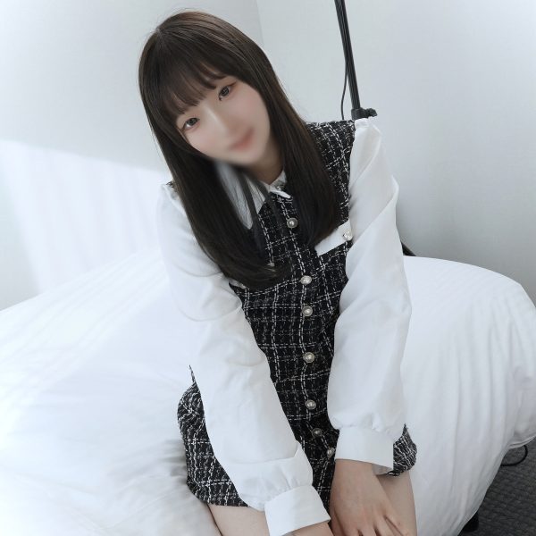 [初撮り顔出し]田舎栃木から上京したての、清楚な音大生なこちゃん♡デブハゲキモオジの溜まりきった白濁汁を膣内に注ぎ込まれ受精不可避