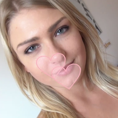 [Uncensored] Japanese boy vs. blonde girl. A blonde girl caught on SNS. She was a very erotic girl who suddenly asked for me as soon as I entered her room. I also creampied her in her ass hole d(*-*)b Review includes high quality ZIP