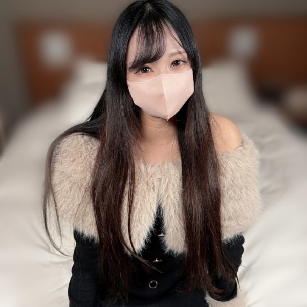 クール美女がエロい[無][生ハメ]大人びた雰囲気だがアソコは濡れやすく、メスの声を出すパイパン、デカ尻の美女に生ハメで腹上射精※特典あり