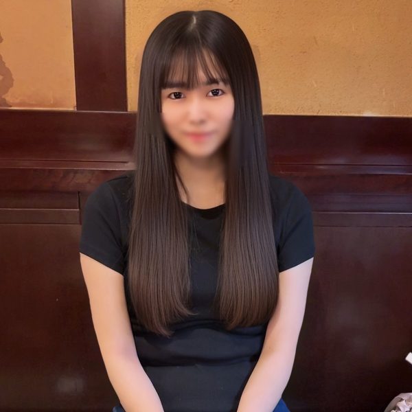 ※超剛毛[初公開]男性経験浅めの素朴18歳地味子ちゃん性に目覚め感じる彼女に濃い中出しに成功しました