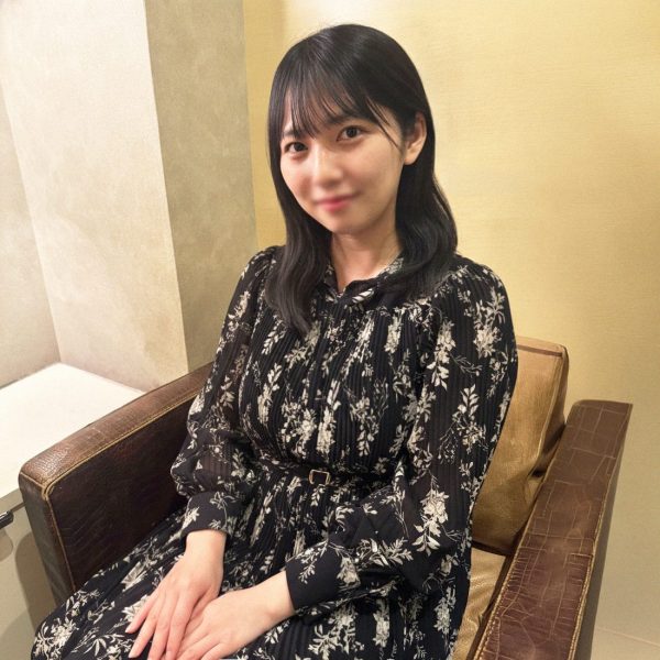 早期特典　彼氏には言えない秘密 . 知らない男のチンポじゃないと満足できないド変態女 剛毛マン㋙雑に扱って何度も中出し、頭真っ白に