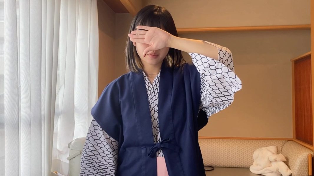 Mmm, I went on an affair trip to a hot spring with this girlfriend. We had sex in a small shop at a long-established inn lol.