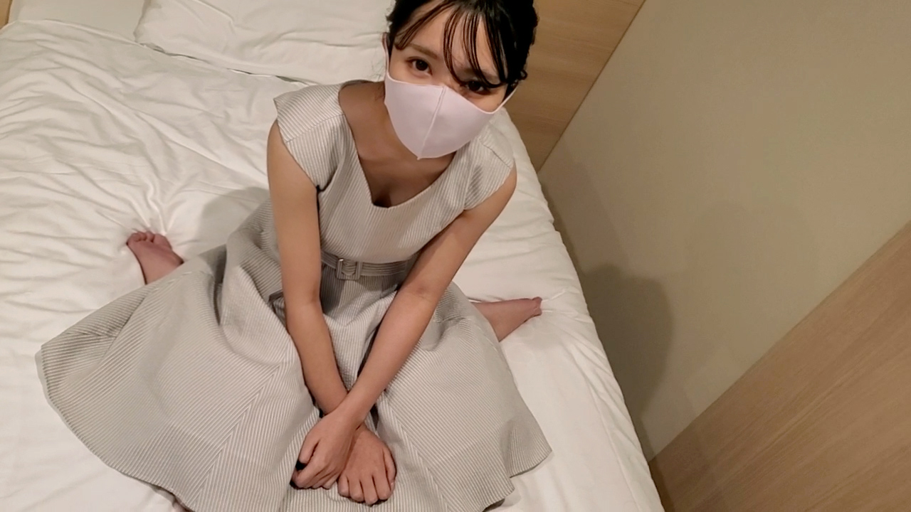 Limited number Uncensored Innocent school ponytail Black-haired female college student Pretty looks but tightly bristle Creampie second part blow scene appearance