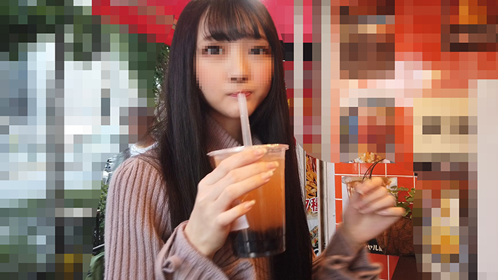 Tsuru Peta Lori Tokyo Girl 18-year-old Remu-chan who loves the city and sex has sex only