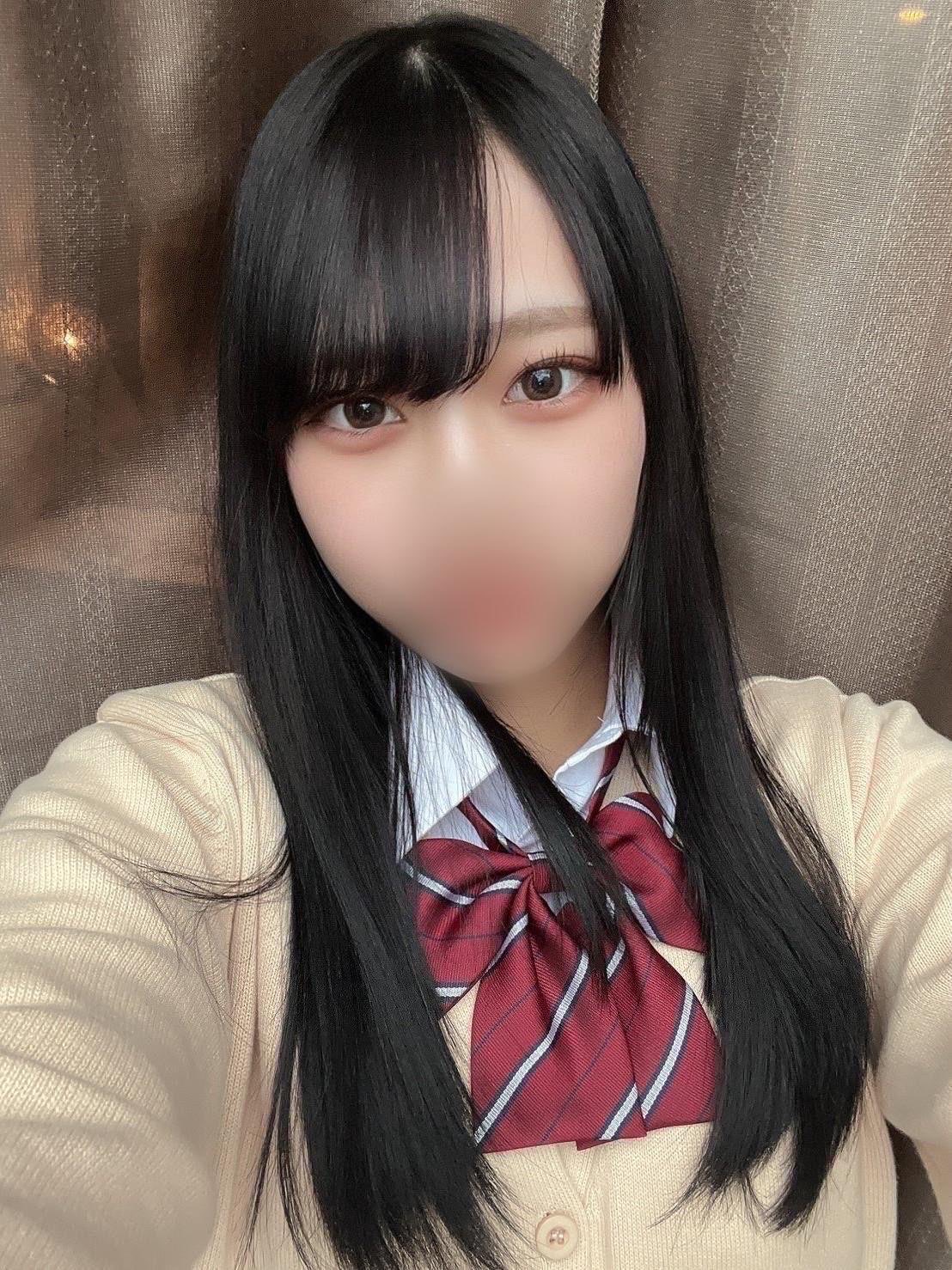 18-year-old F-cup black-haired goddess Shiori-chan sailor suit blazer uniform for 2 vaginal cum shot blockbuster highest ever work Bishojo Irama
