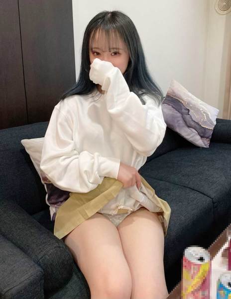 A Fair-skinned Petite Nurse Who Just Moved To Tokyo Drinking At Home And Getting Tipsy Sensitivity Has Increased And Cums Many Times In The Consciousness Of Being Dizzy And Pleasure A Lovers Sex Continuous Creampie Mutual Feelings