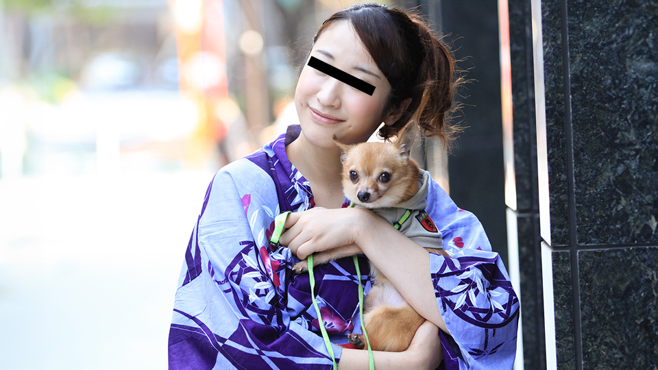  Pick up a dog-loving yukata beauty while walking my dog!