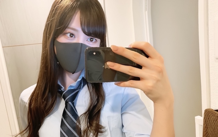 Mai-chan's home visit edition! Immediately fucked and fired while wearing the uniform she was wearing at the time