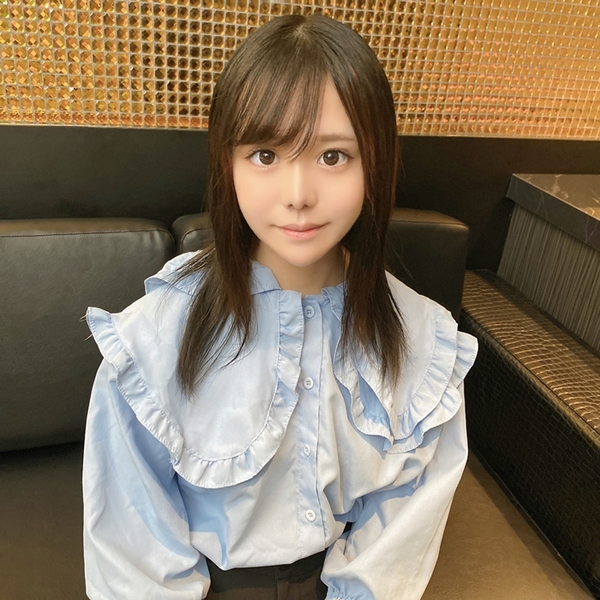After a date with 18-year-old E-cup Kanon-chan a first-year student at Kunitachi College of Music she cums vaginally in various positions and makes lovey-dovey creampies