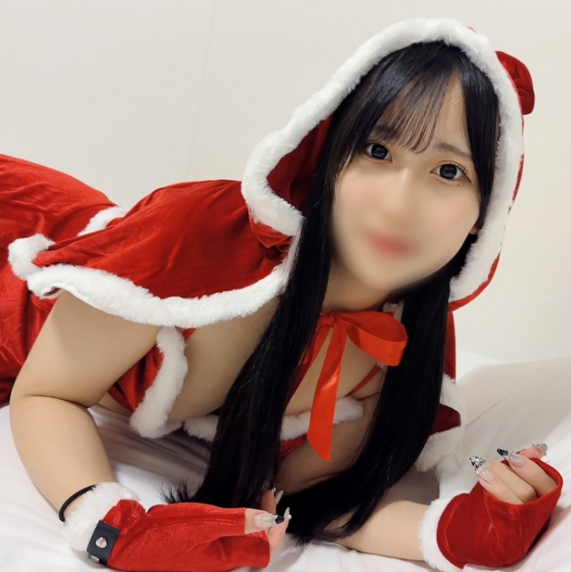 Sale price for the end of the year No Super beautiful and cute slope-type girlfriend and Santa cosplay sex video At the end a large amount of creampie on the bed Thank you for your help this year We hope to see you again next year