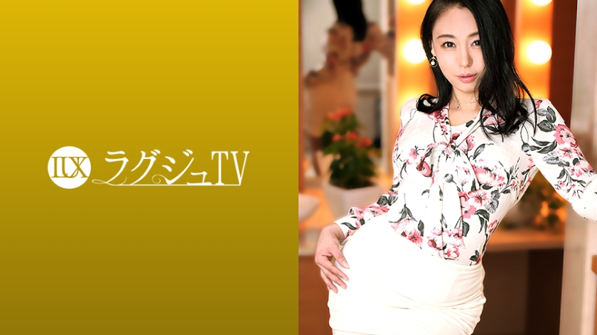 [Reducing Mosaic] Luxury TV 1384 I wanted to experience this before leaving Japan...'' The chairman's wife who wants to be cuckolded plays with Luxury TV for the last time. Her seemingly bottomless sexual desire and mature sexual skills make even the male actors even softer. Taste other people's dicks with her lewd body and expose your instinctive sex in front of the camera
