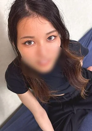 FC2-FPV-4947408 【完全素人&初撮り】  超スレンダー美人♡超敏感体質で巨根チ○ポ挿入で悶絶。彼氏より気持ちいいヤバイの連呼…何度もイキまくりの中出しハメ！※特典有り※