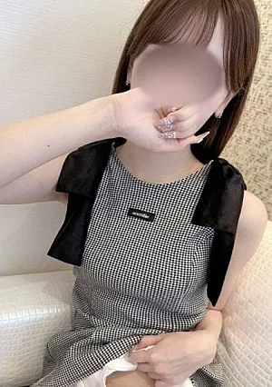 FC2-FPV-4964839 高級会員制ラウンジで見つけた門外不出のスレンダー美乳嬢をお持ち帰り♥二人きりになった途端に豹変するエロさにリピート必至！