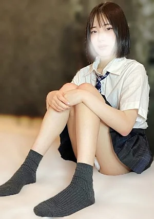 FC2-FPV-4994286 【顔出し】  18歳元気な制服ちゃんと沢山キスして生ハメ中出し